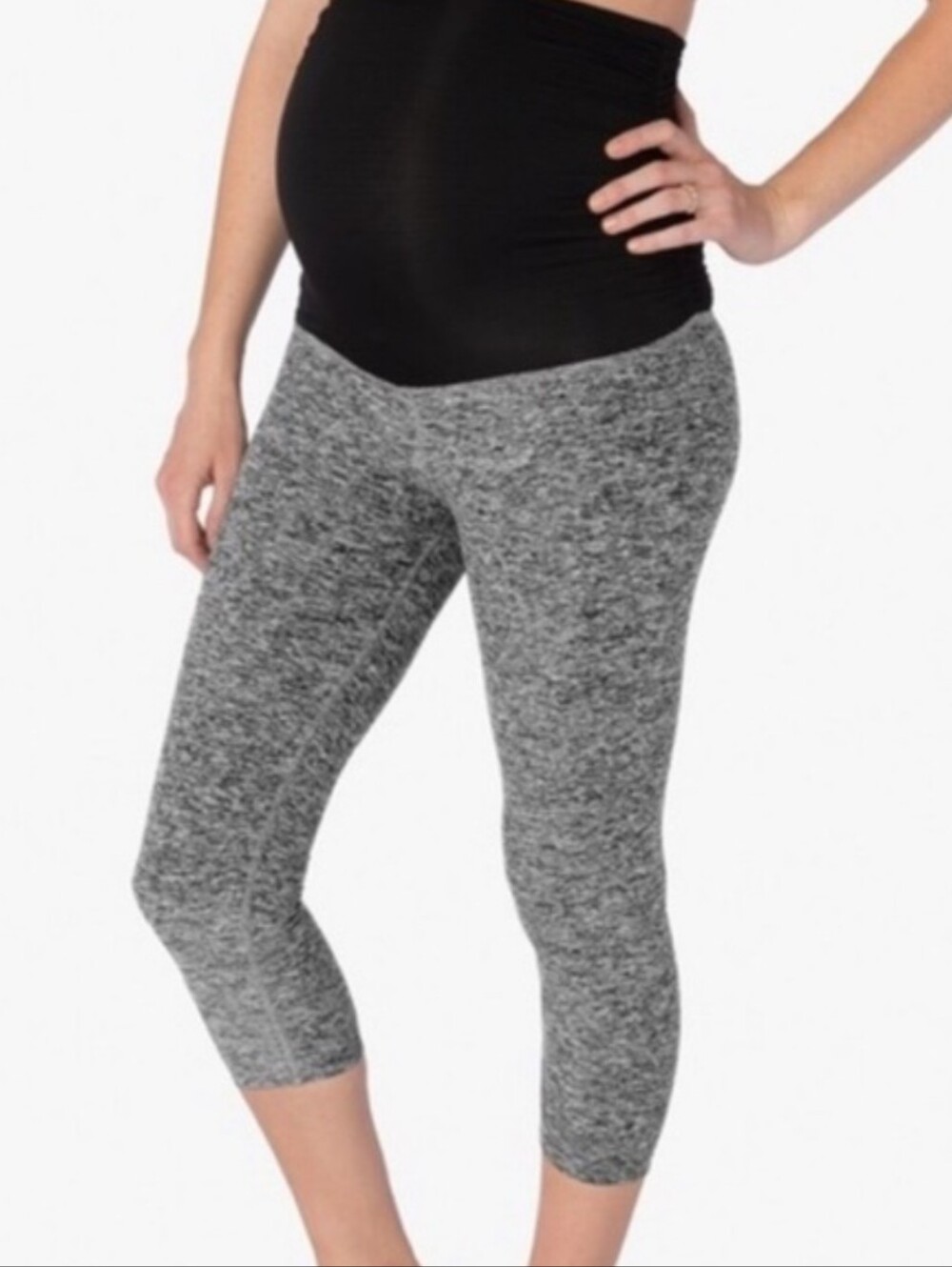 NWT Beyond The Bump Space Dye Cropped Maternity Leggings